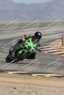 media/Oct-02-2025-Racers Edge (Thu) [[2c91cb6ab3]]/3-B Group/Session 4-Turn 12 (1pm)/